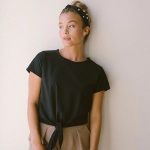 Albion Women’s Black Front Tie Short Sleeve Top